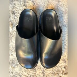 Zara Black Slip-On Shoes